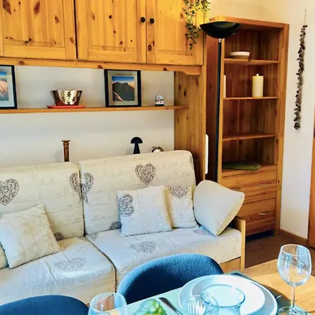 Mont-blanc View Skiing Parking *