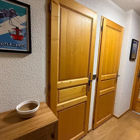 Renovated Flat With Mont Blanc's View Parking Appartamento Chamonix